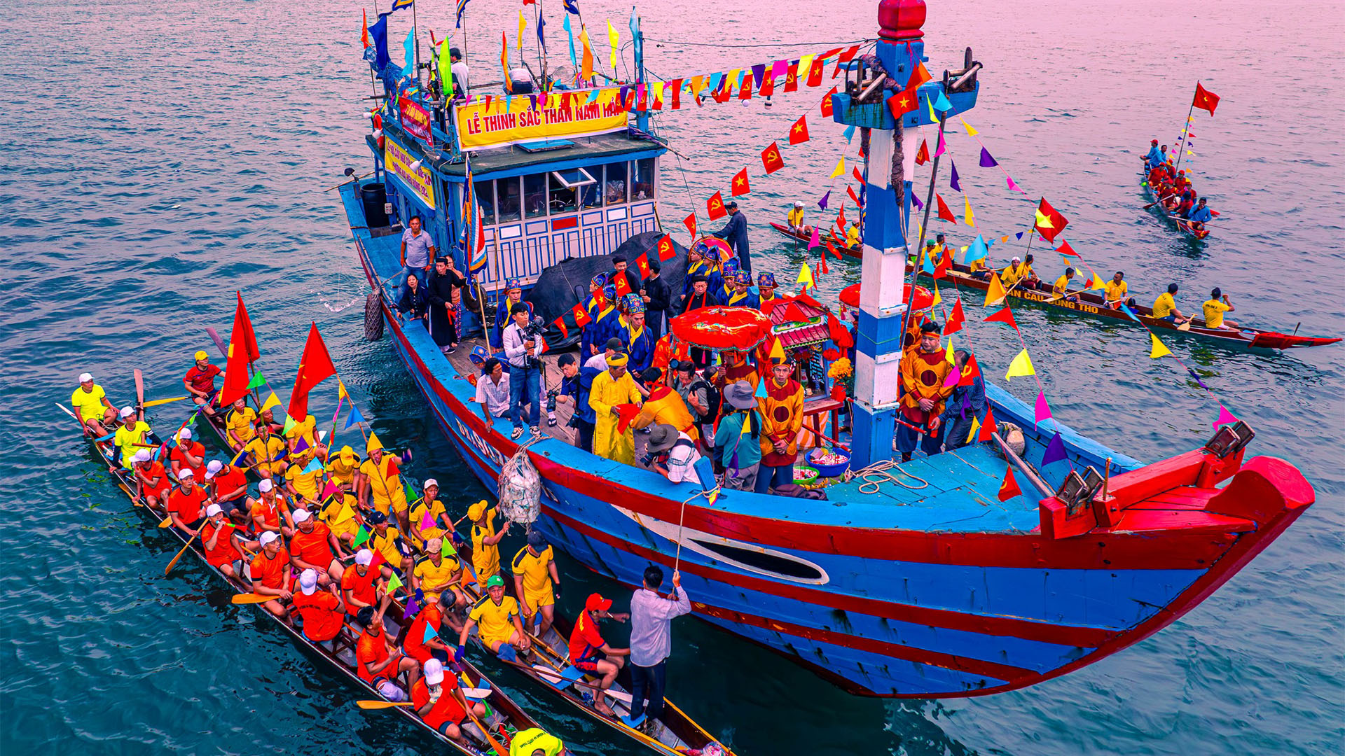 Lễ hội Cầu Ngư ở Khánh Hòa bắt nguồn từ tín ngưỡng thờ Cá Ông
