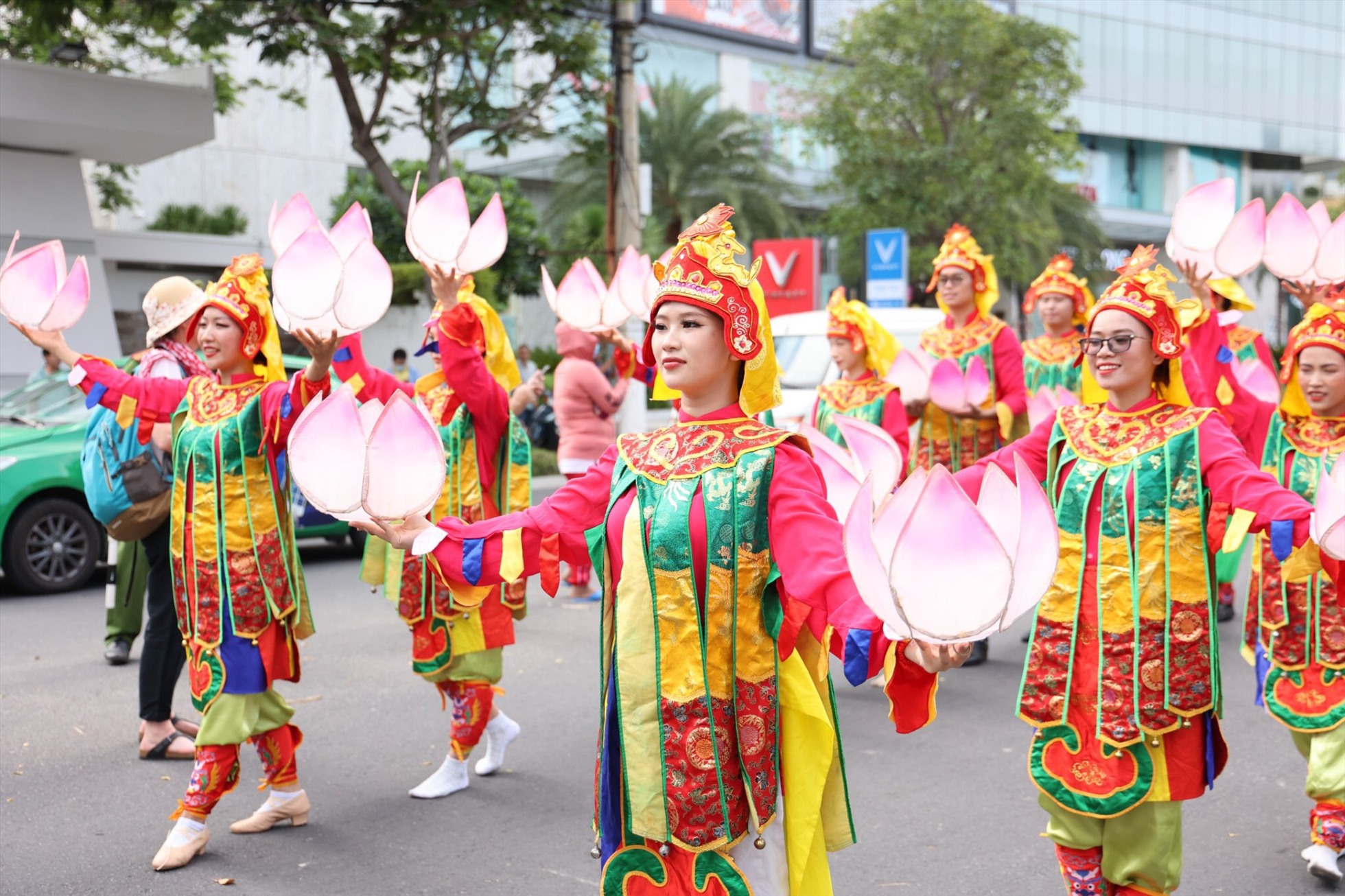 Lễ Cầu Ngư là nghi thức linh thiêng của ngư dân miền biển 