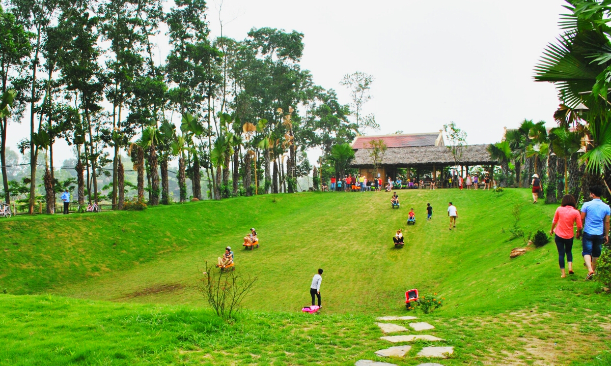 Khu vui chơi ngoài trời