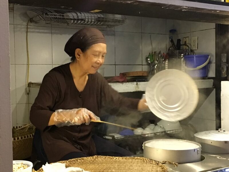 bánh cuốn thanh hoá