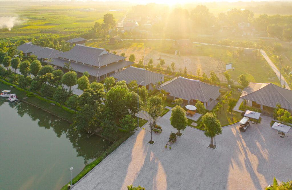 làng du lịch yên trung