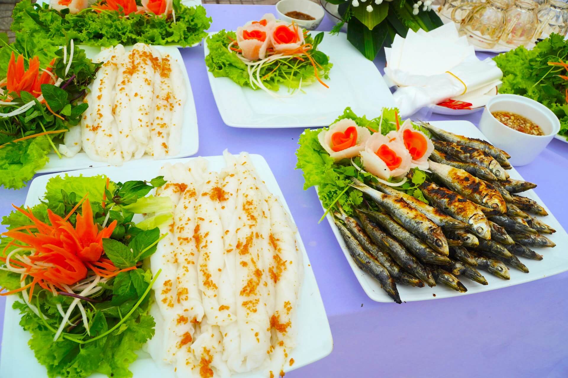 Ăn sáng nhẹ nhàng với suất bánh mướt Lan Thanh mỏng mịn 