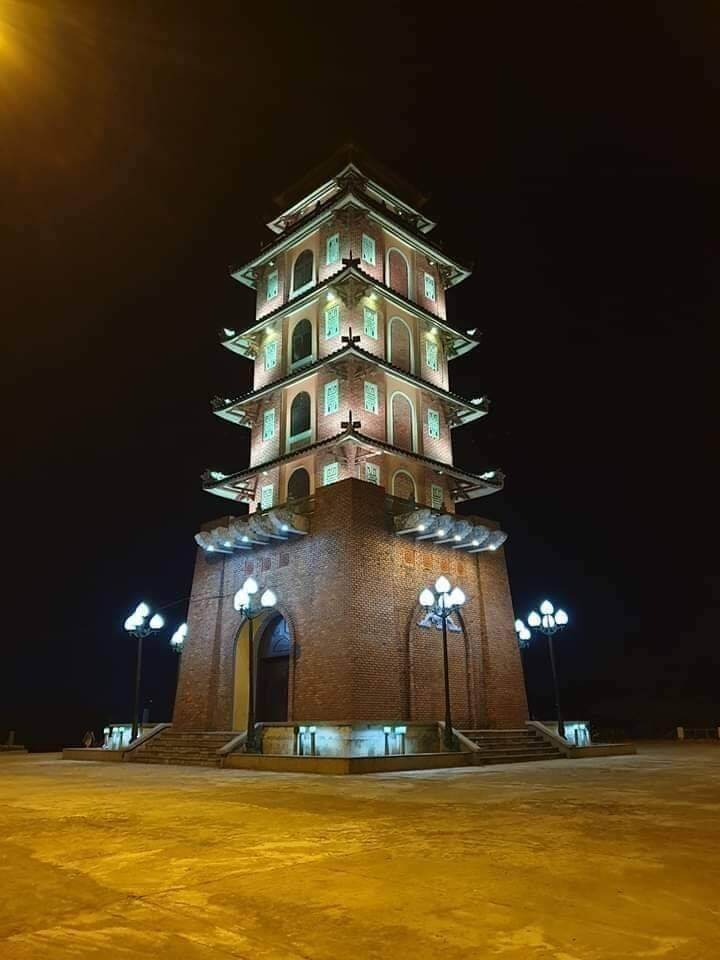 bảo tháp khe sanh