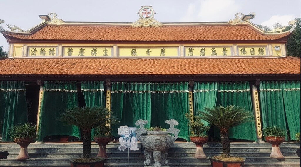 đền cô bơ thanh hoá