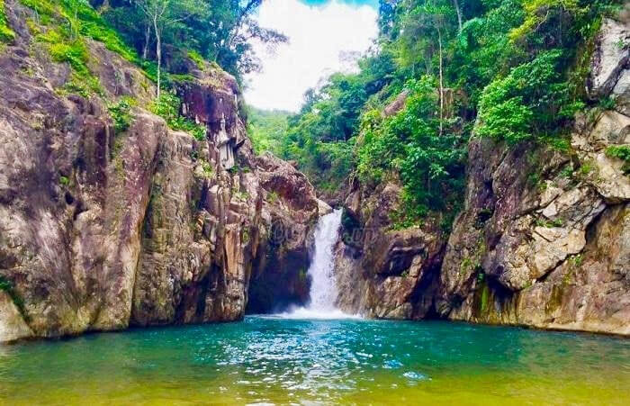 Vẻ đẹp của thác Chênh Vênh