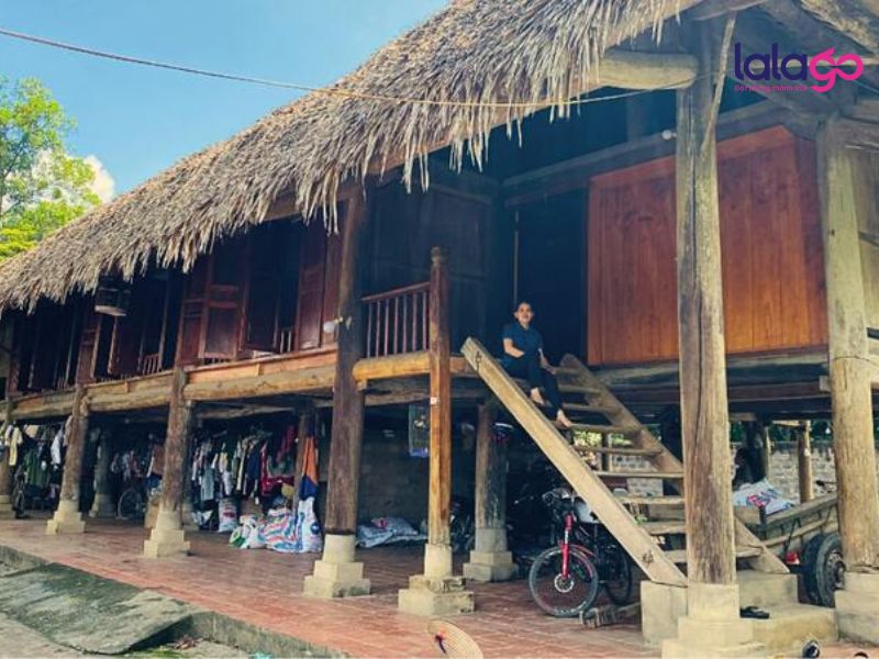 nhà sàn tại thác ma hao