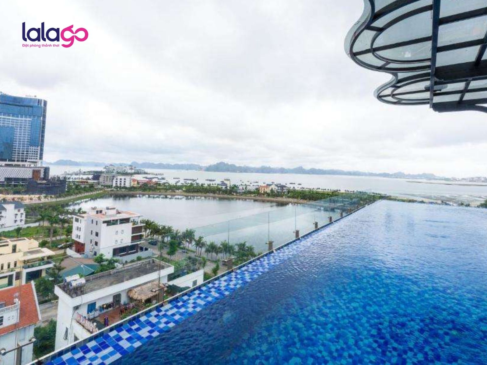 Khách sạn Flamingo Đại Hải