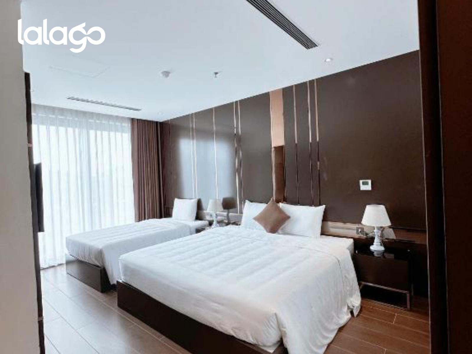 Holiday Hotel Vân Đồn