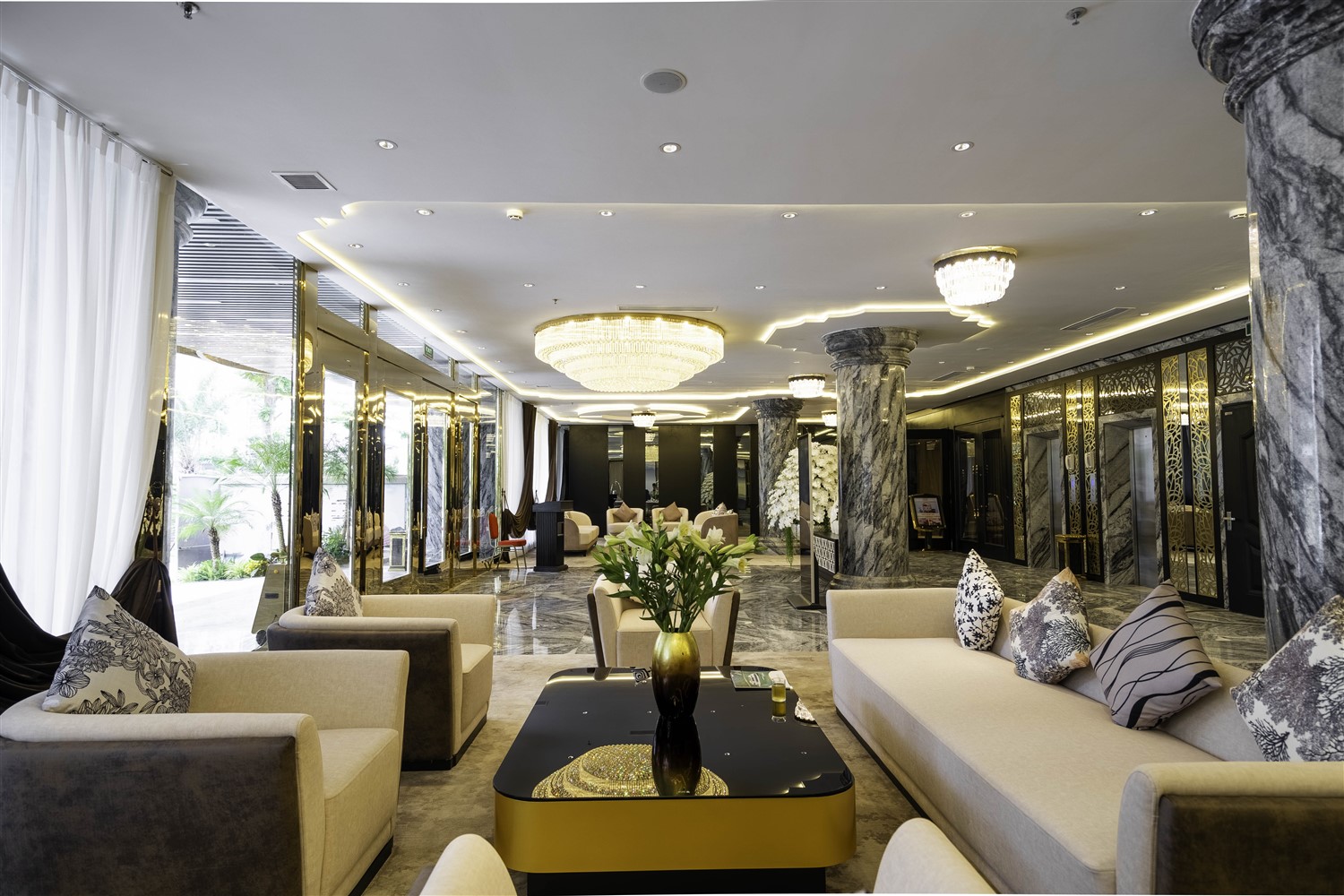 Sảnh chờ khách sạn FTE Hạ Long