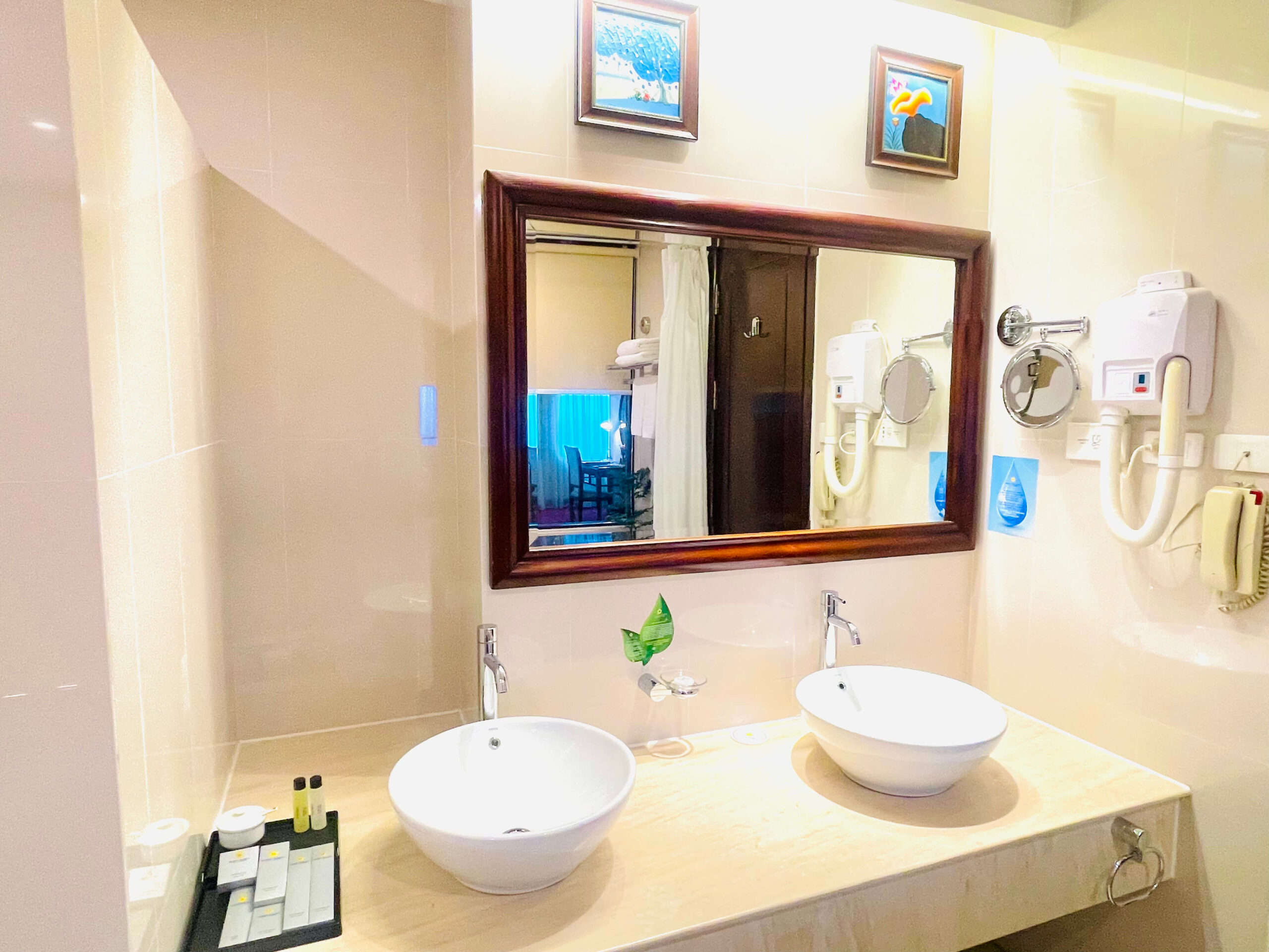 Phòng Deluxe 3 người (Deluxe Triple Room)