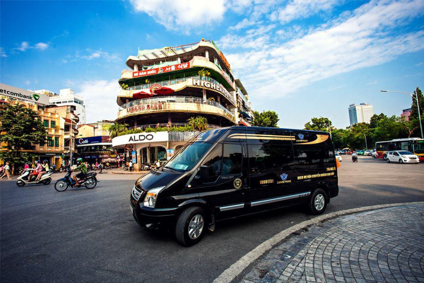 Phương tiện di chuyển tới khách sạn