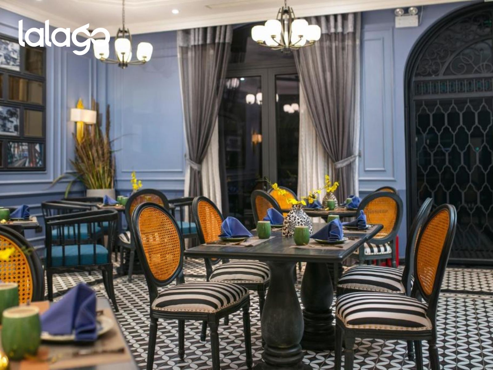 Khách sạn Flamingo Đại Hải