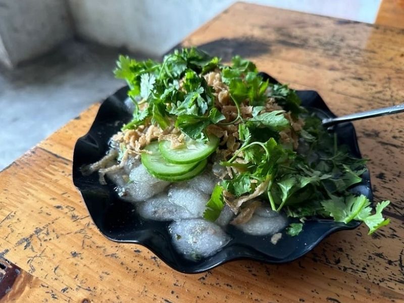 Quán bánh bèo Tuổi Hồng 