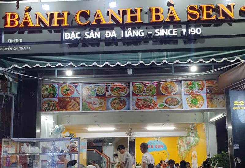 Bánh canh Bà Sen giá bình dân, khách đông nườm nượp
