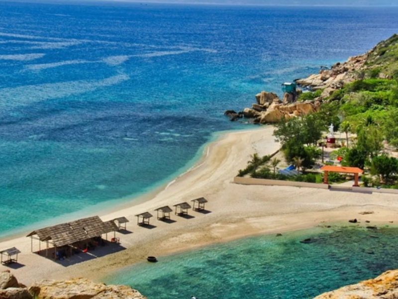 Khung cảnh thơ mộng tại Hòn Nội thu hút du khách check in
