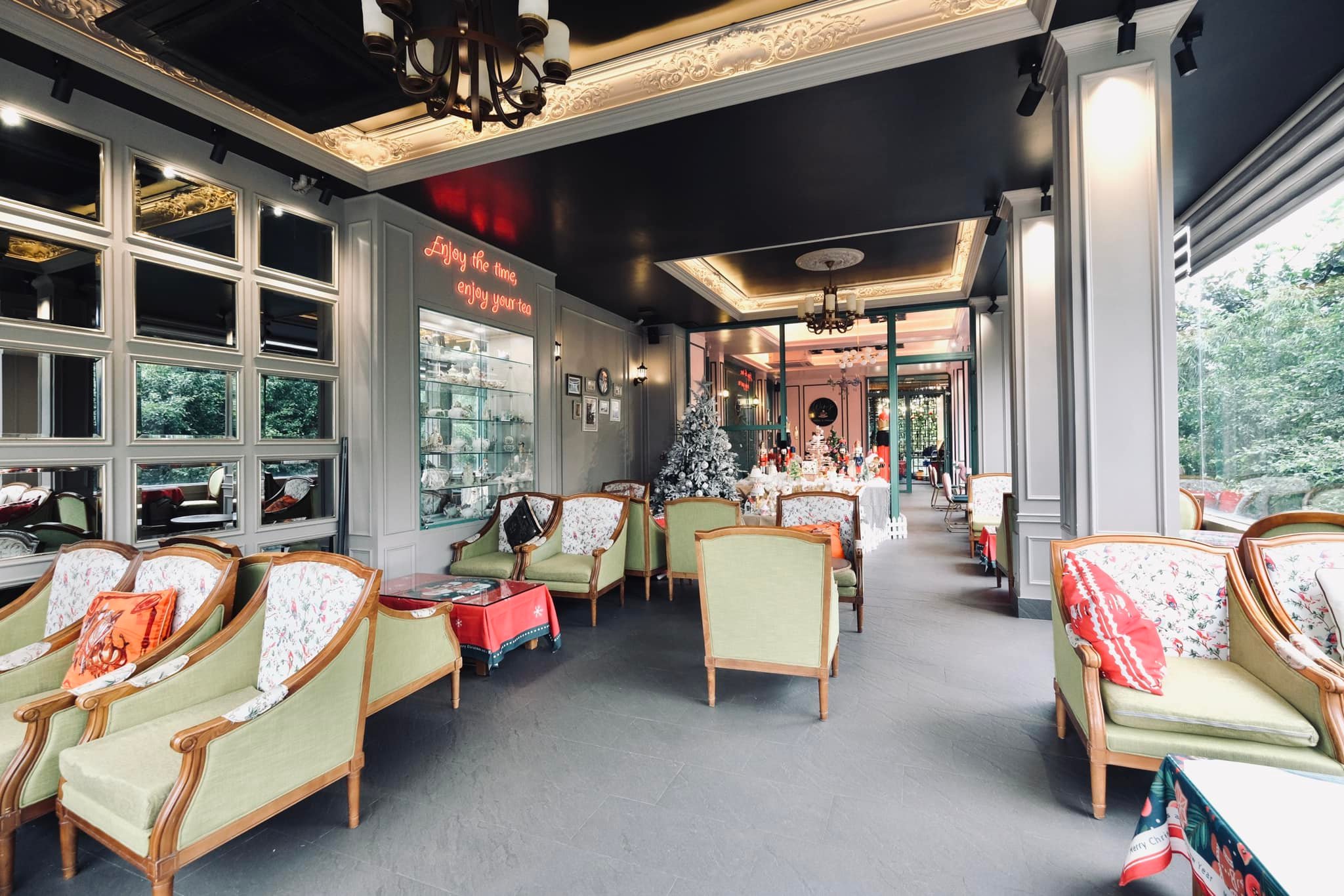 Win Coffee & Tea với thiết kế sang trọng, quý phái chuẩn Âu 