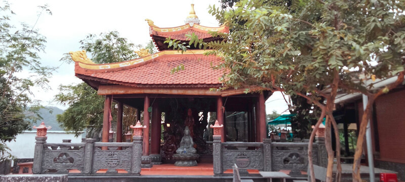 Nét đẹp bình yên ở Chùa Không Tên Đà Nẵng 
