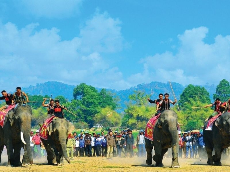 Trải nghiệm văn hóa, phong tục của người dân Tây Nguyên
