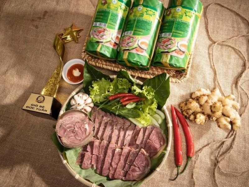 Giò me Đức Tuấn một trong những địa chỉ bán giò me Nghệ An uy tín
