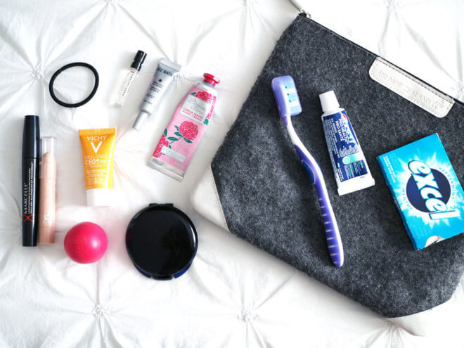 Những vật dụng cần thiết cho chuyến đi thuận lợi
