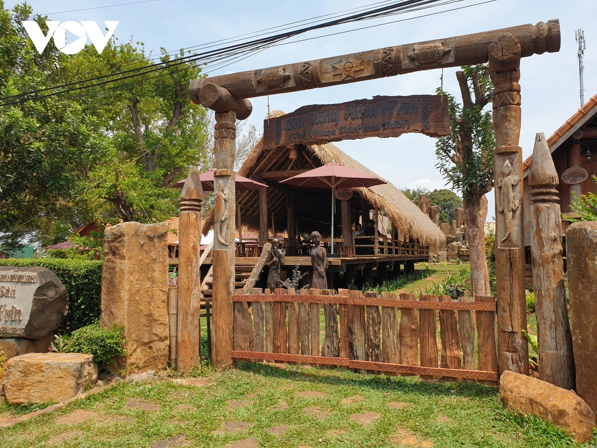 Khám phá Buôn Làng Ê Đê
