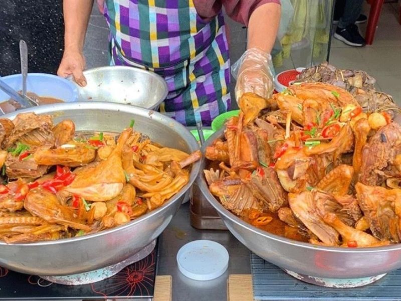 Phá lấu vịt đặc biệt thơm ngon, lạ miệng
