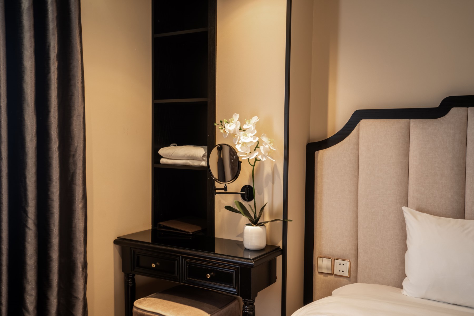 Phòng Deluxe 3 người (Deluxe Triple Room)