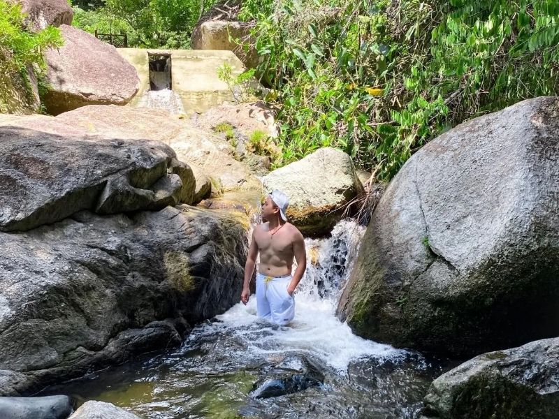 Check in cùng thác nước ở khu du lịch Suối Tiên Diên Khánh
