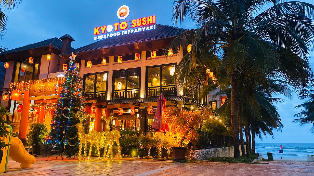 Sushi Đà Nẵng cao cấp trong không gian sang trọng
