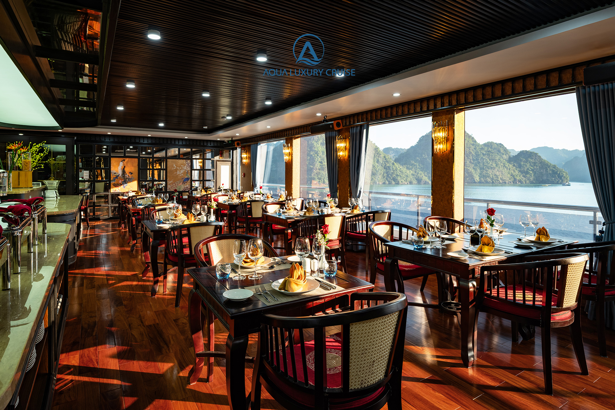 Không gian Du thuyền Aqua Luxury