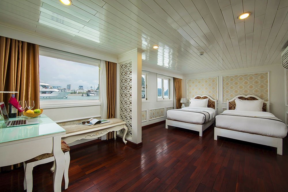 Junior Suite là hạng phòng tiêu chuẩn của du thuyền Athena Signature
