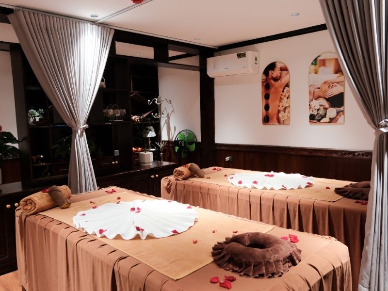 Khu vực spa và massage ngay trên du thuyền Halora Nova