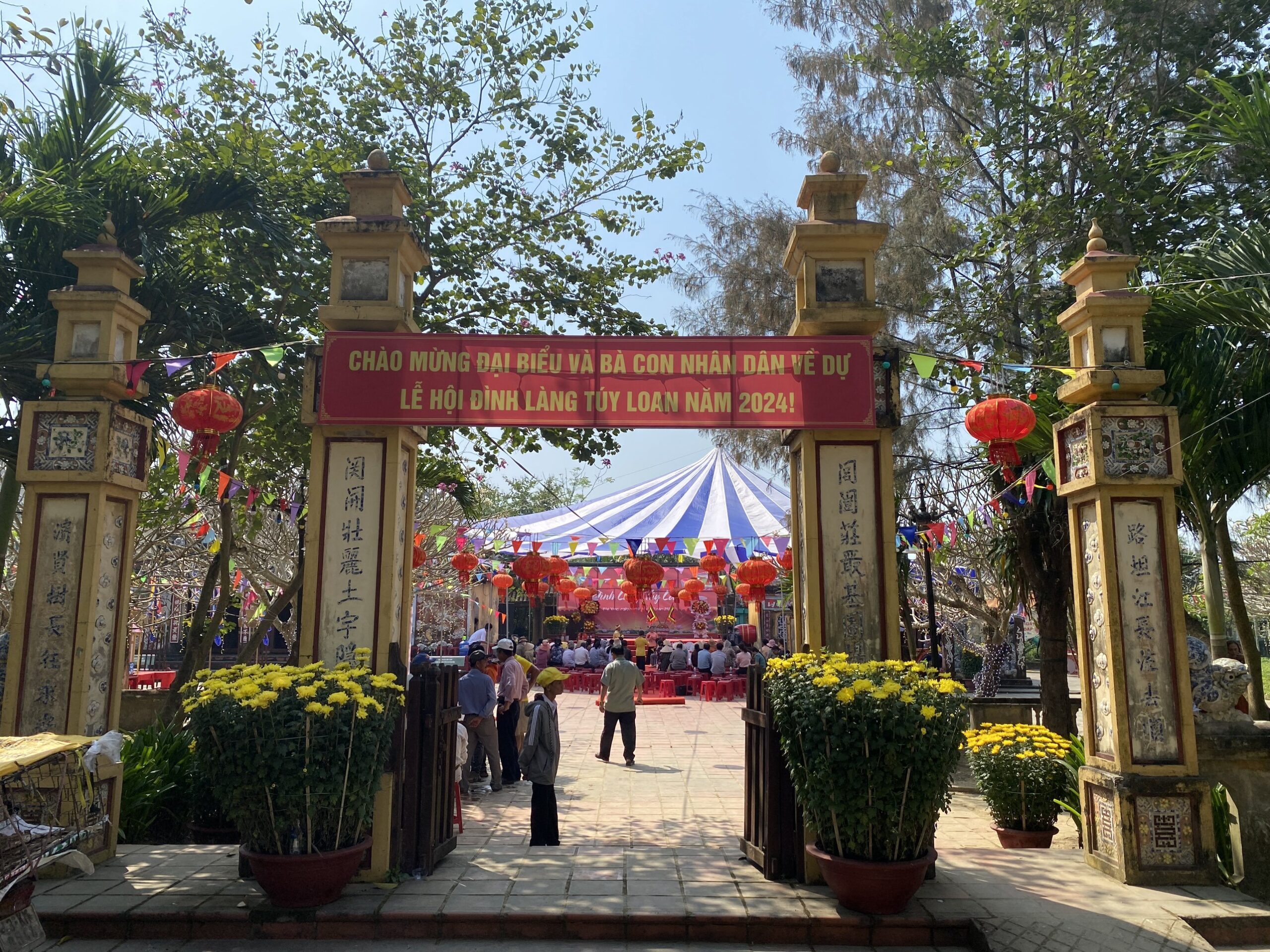 Đình làng Túy Loan xây năm 1889, tọa sơn hướng thủy tại Đà Nẵng
