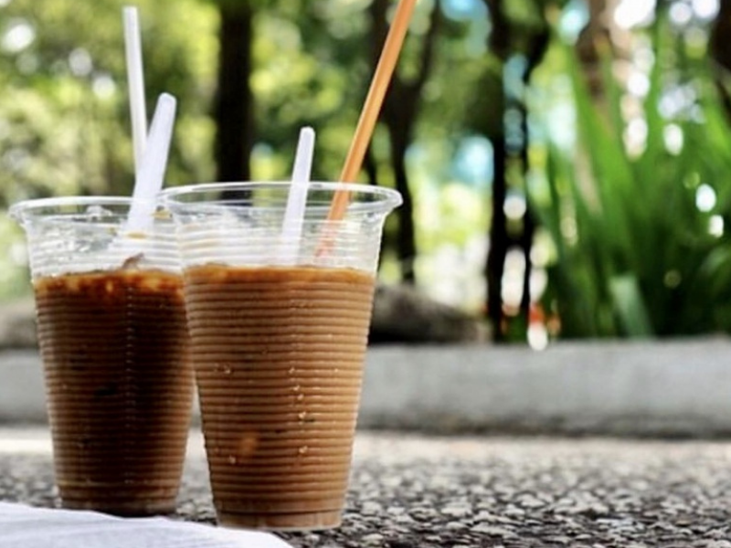 Phố đi bộ Nguyễn Huệ là nơi lý tưởng cho những ai muốn khám phá văn hóa cà phê bệt