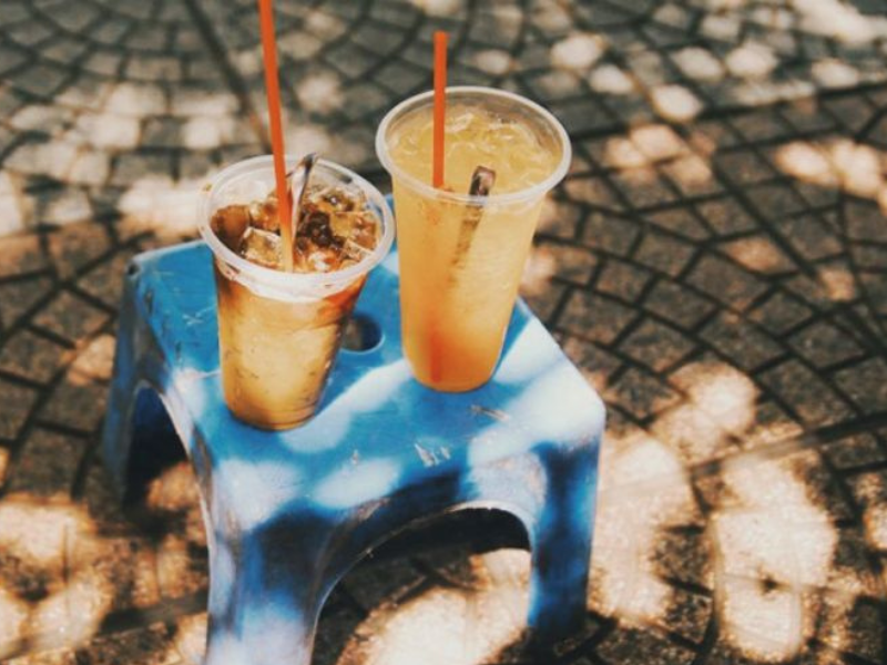 Không gian giản dị và gần gũi tại cà phê bệt Đông Du