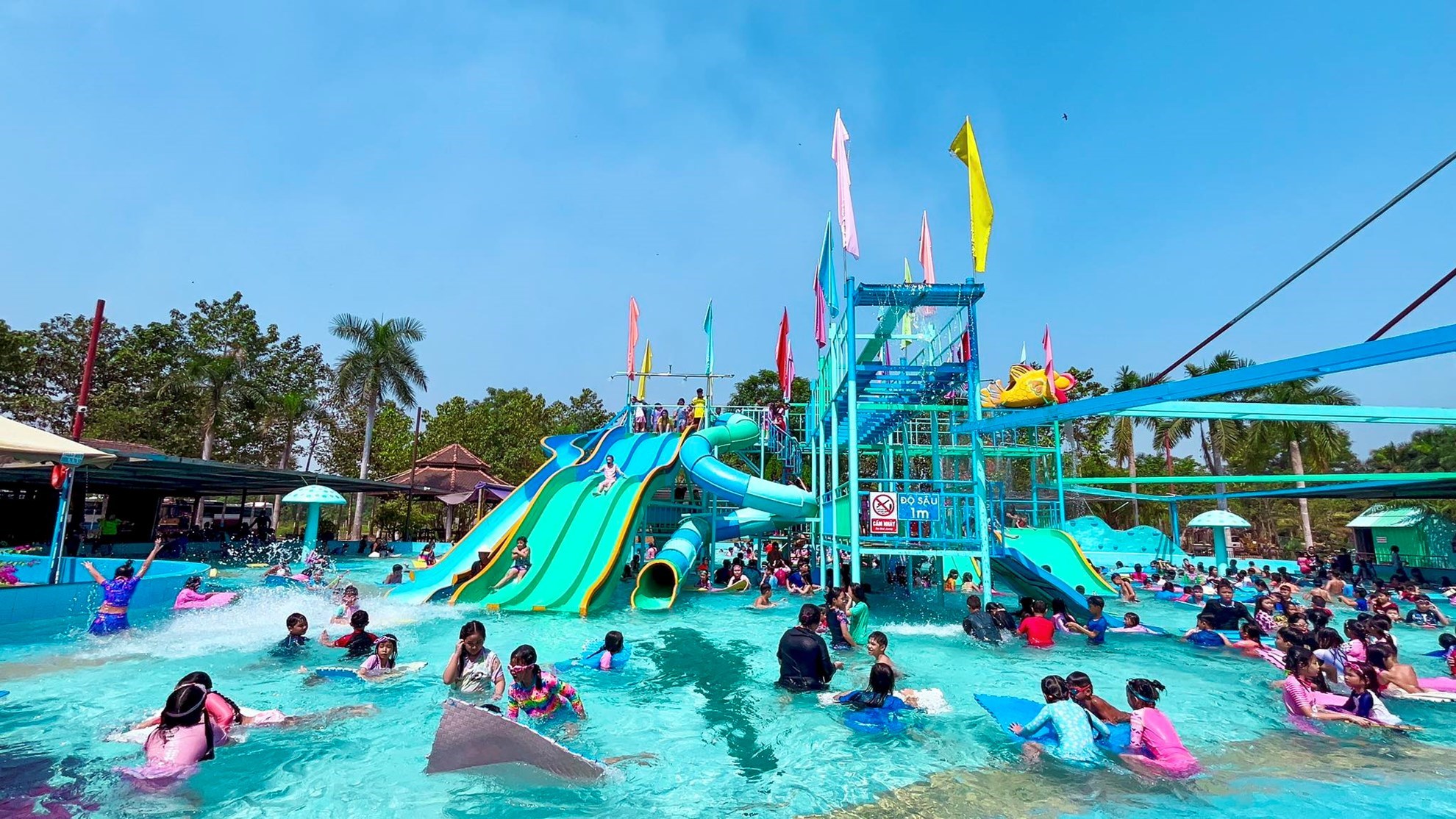 Công viên nước Củ Chi điểm vui chơi giải nhiệt cho khu vực ngoại thành