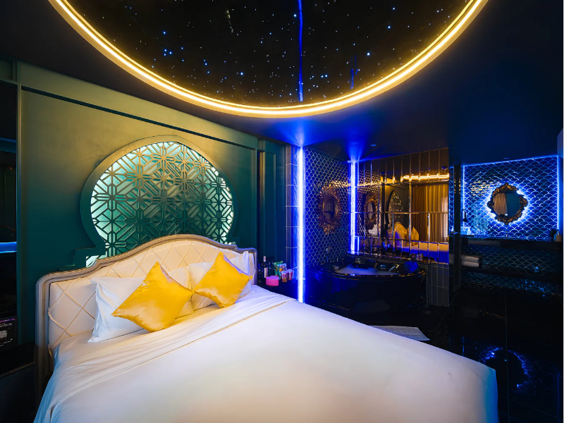 Cupid Love Hotel nổi bật với phòng nghỉ theo nhiều concept lãng mạn