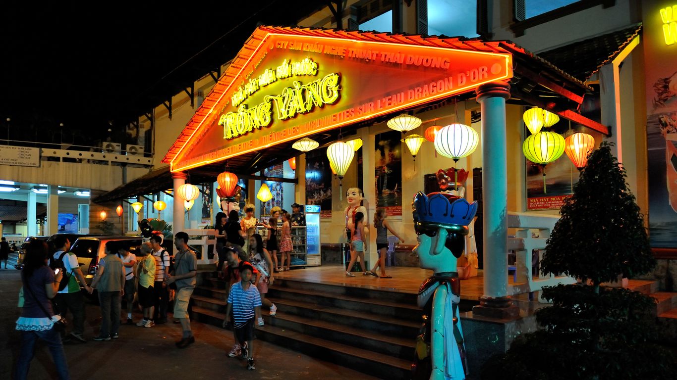 Nhà hát Rồng Vàng - địa điểm múa rối nước nổi tiếng