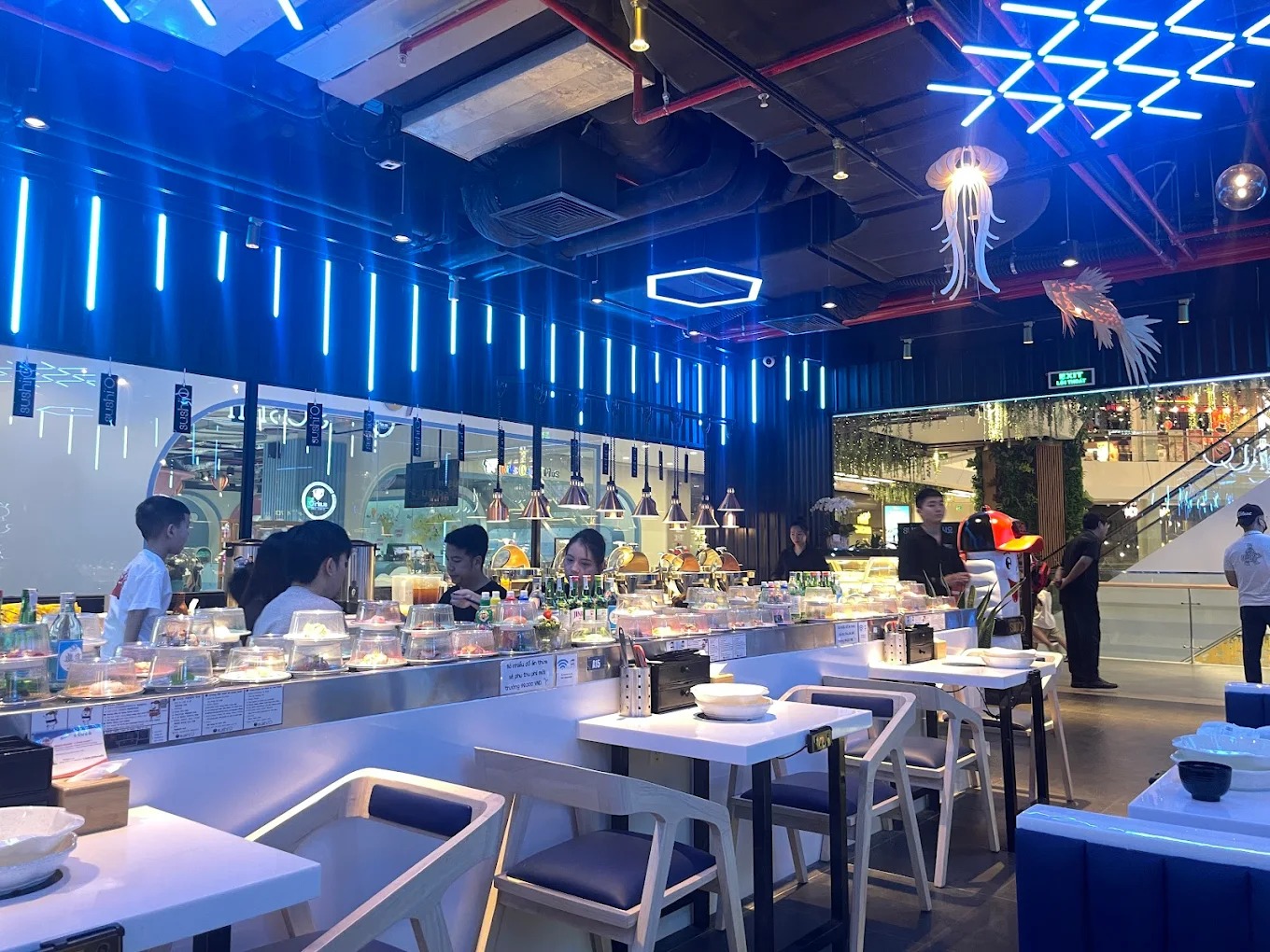 Sushi O mang đến không gian ẩm thực hiện đại, đẳng cấp