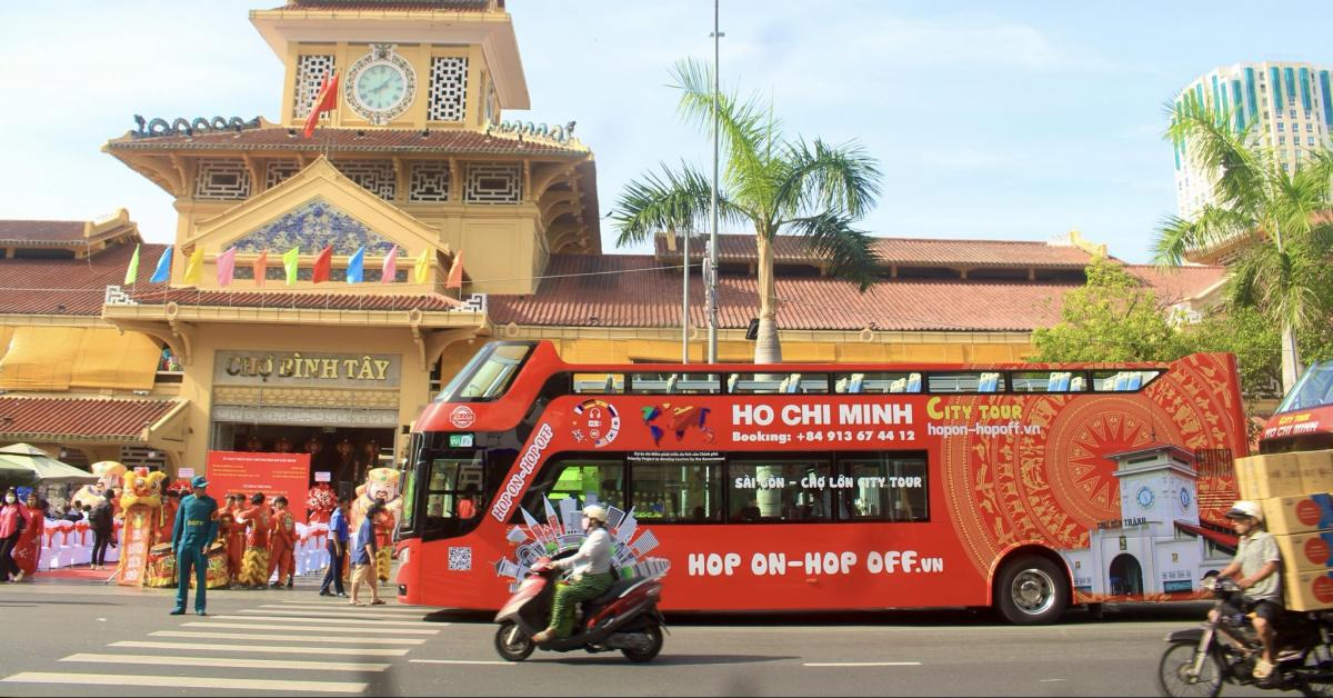 Tuyến Sài Gòn Chợ Lớn mang đến trải nghiệm văn hóa Việt - Hoa ấn tượng