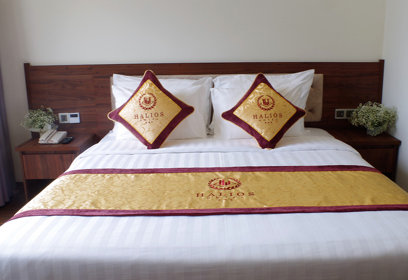 Đặt phòng Halios Hotel dễ dàng trên Lalago