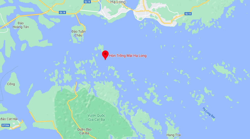 Hòn Trống Mái Hạ Long nằm ở phía Tây Nam của Vịnh Hạ Long