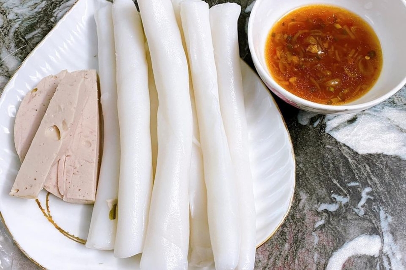 Bánh gật gù - Món bánh thơm ngon đậm vị Hạ Long