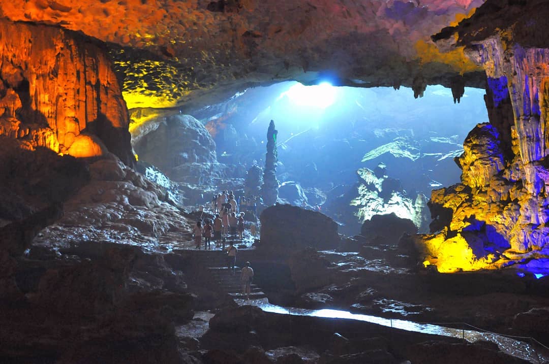 “Cung điện của Trời” tràn ngập trong ánh nắng dịu nhẹ