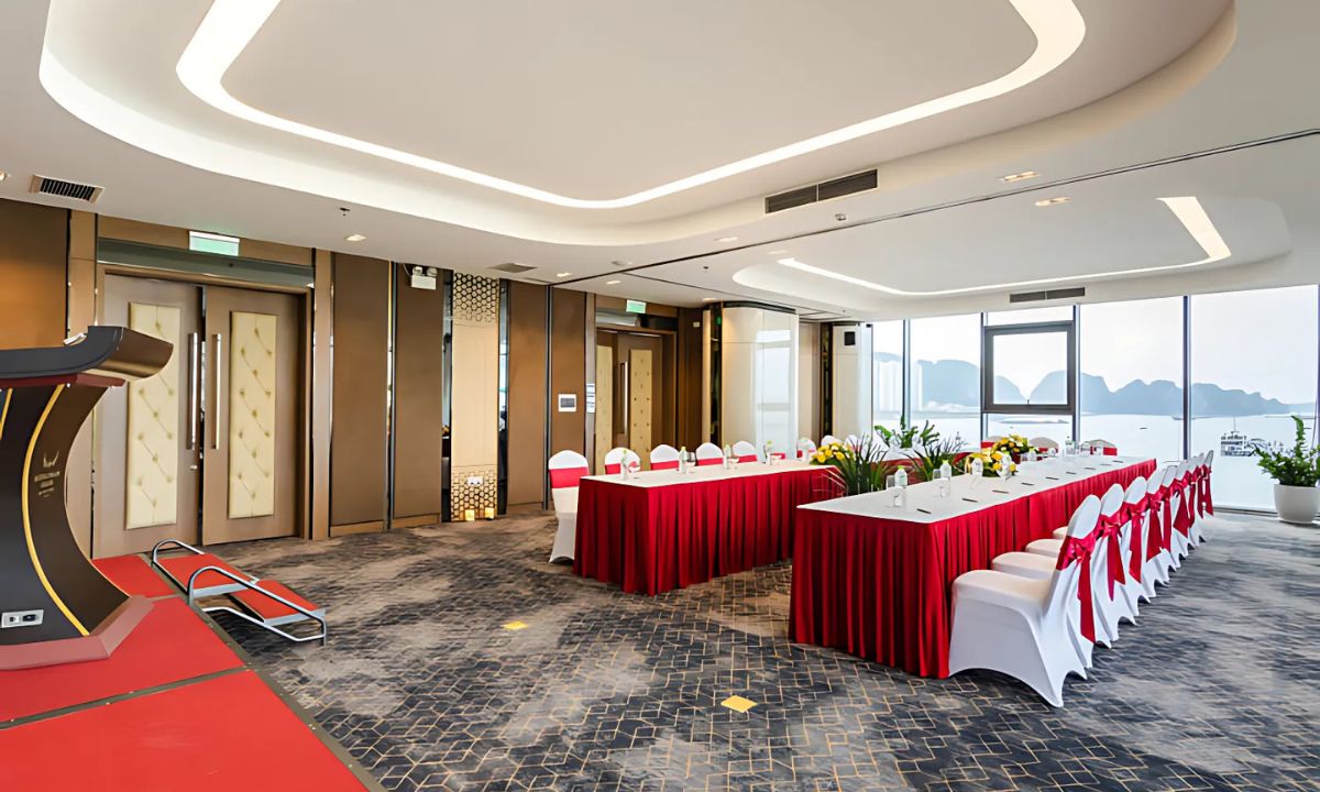 Phòng hội nghị hiện đại tại khách sạn Mường Thanh Grand