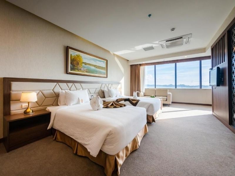 Phòng Superior thể hiện thiết kế tối giản nhưng đầy đủ tiện nghi