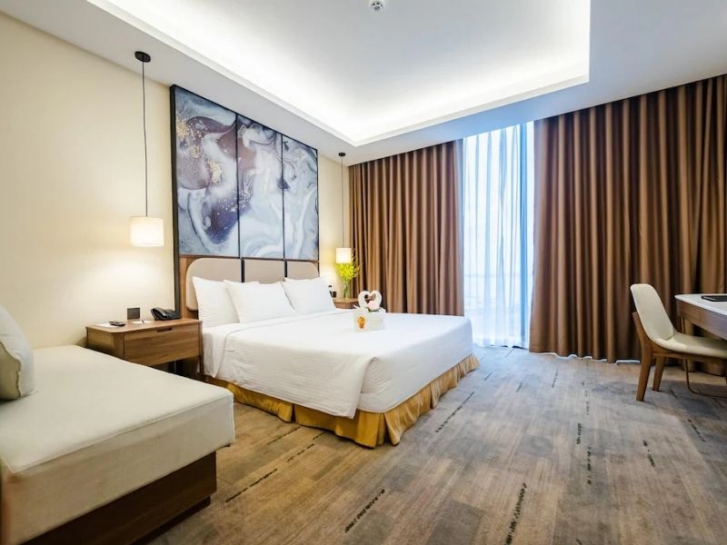 Phòng Penthouse cao cấp với view toàn cảnh tuyệt đẹp và không gian sang trọng bậc nhất
