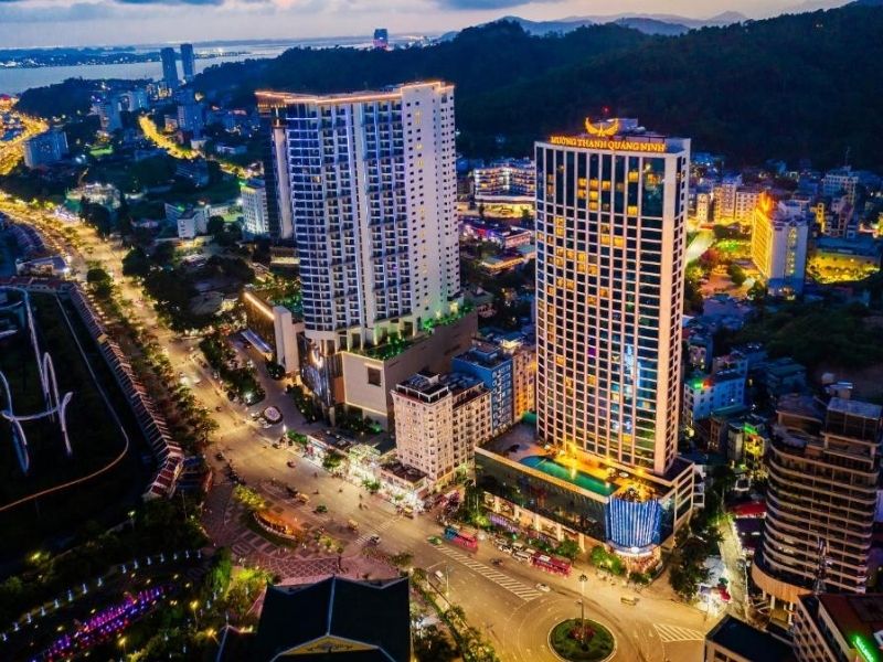 Mường Thanh Luxury Quảng Ninh có vị trí đẹp và thuận lợi cho khách du lịch