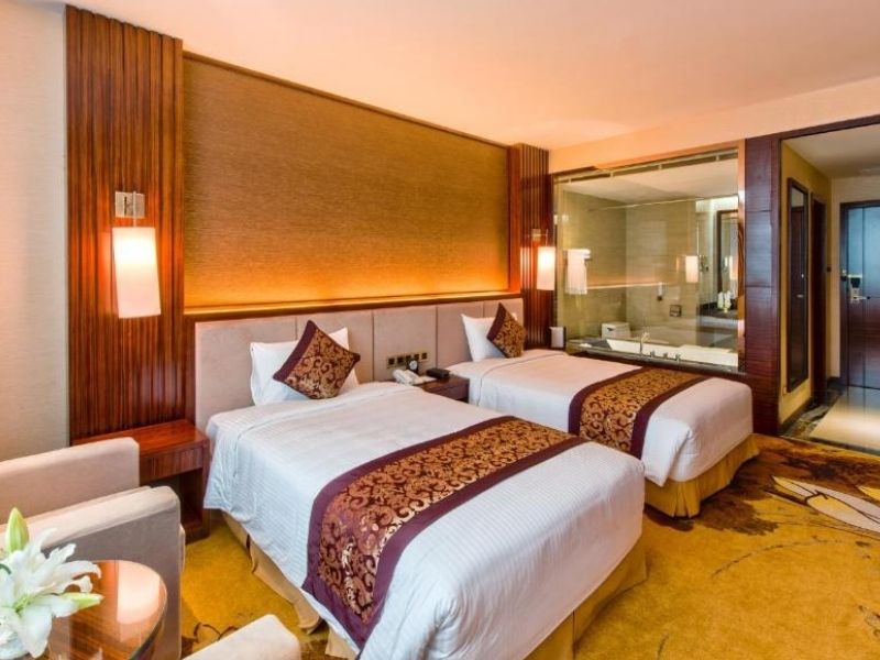 Đặt phòng khách sạn Mường Thanh Luxury Quảng Ninh tiện lợi qua Lalago