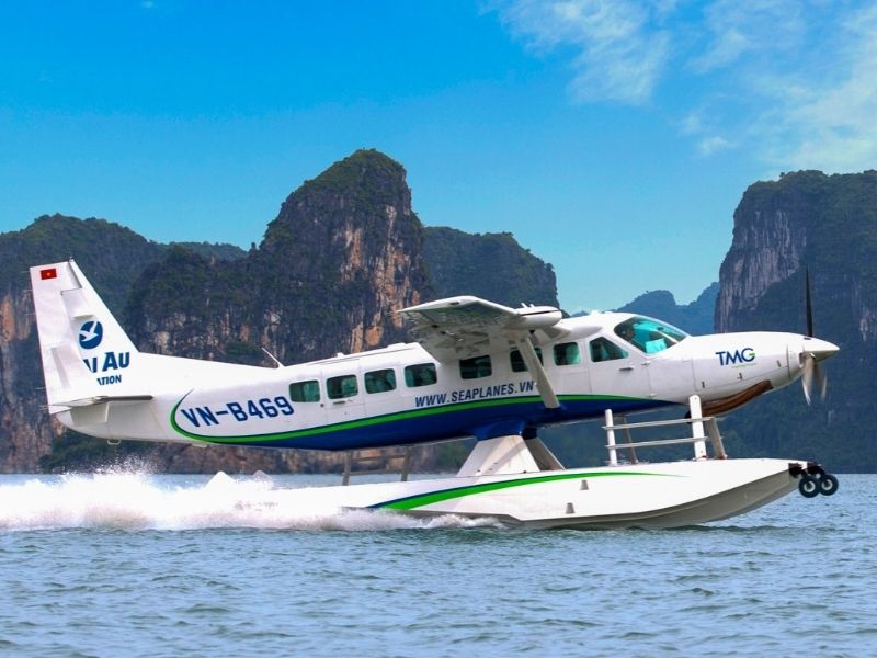Thời gian bay của thủy phi cơ Hạ Long